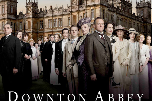 Serie TV Downton Abbey immagine di copertina